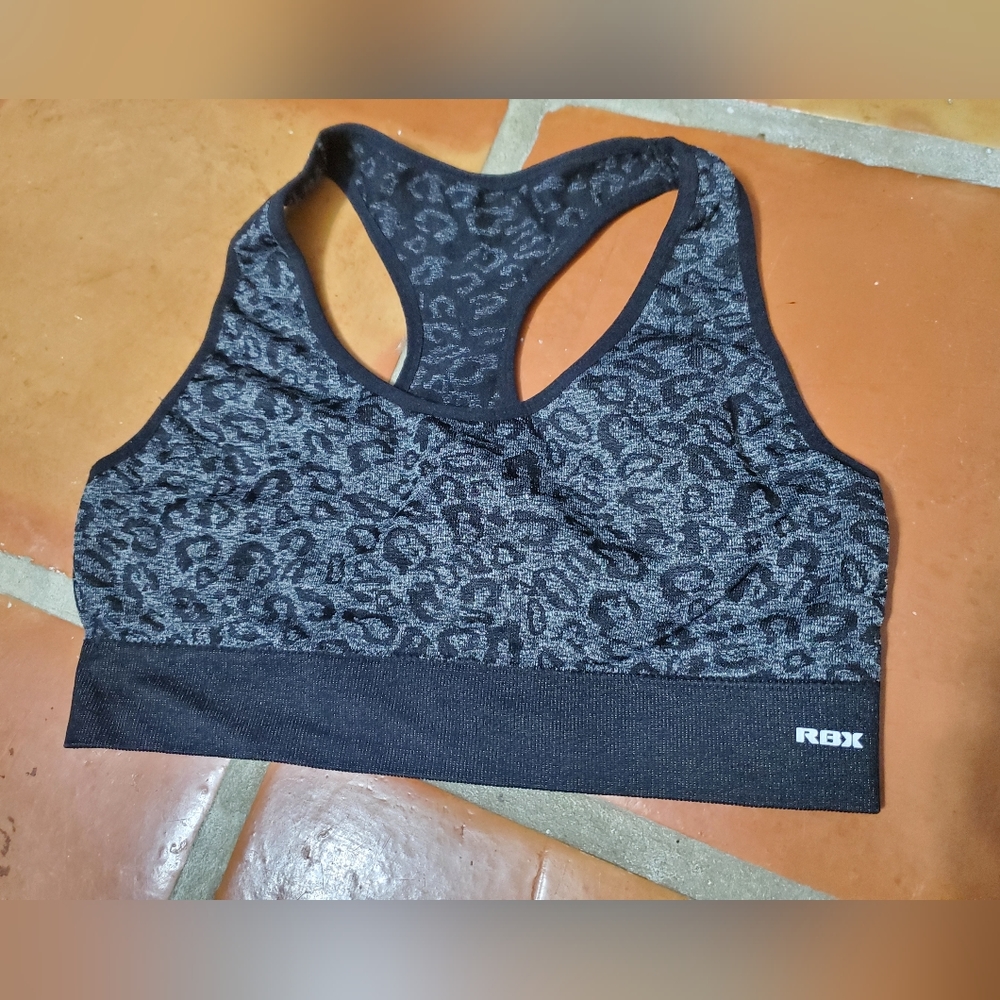 RBX Sports top Size Medium